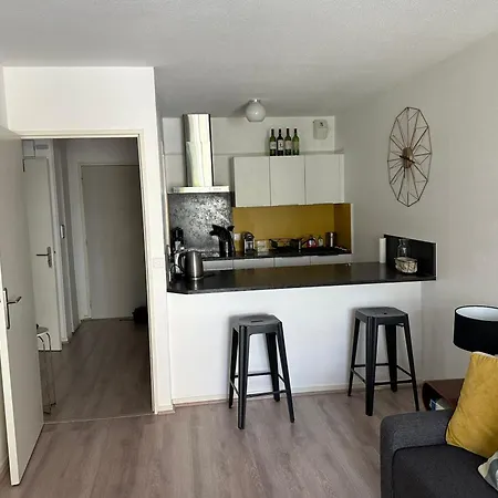 Apartment Family - Near *