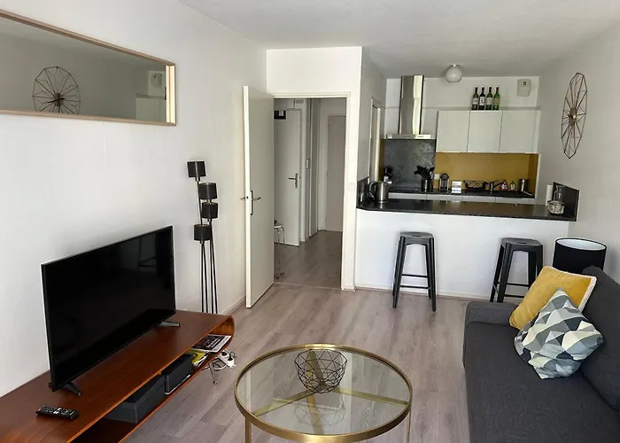 דירה Family - Near *